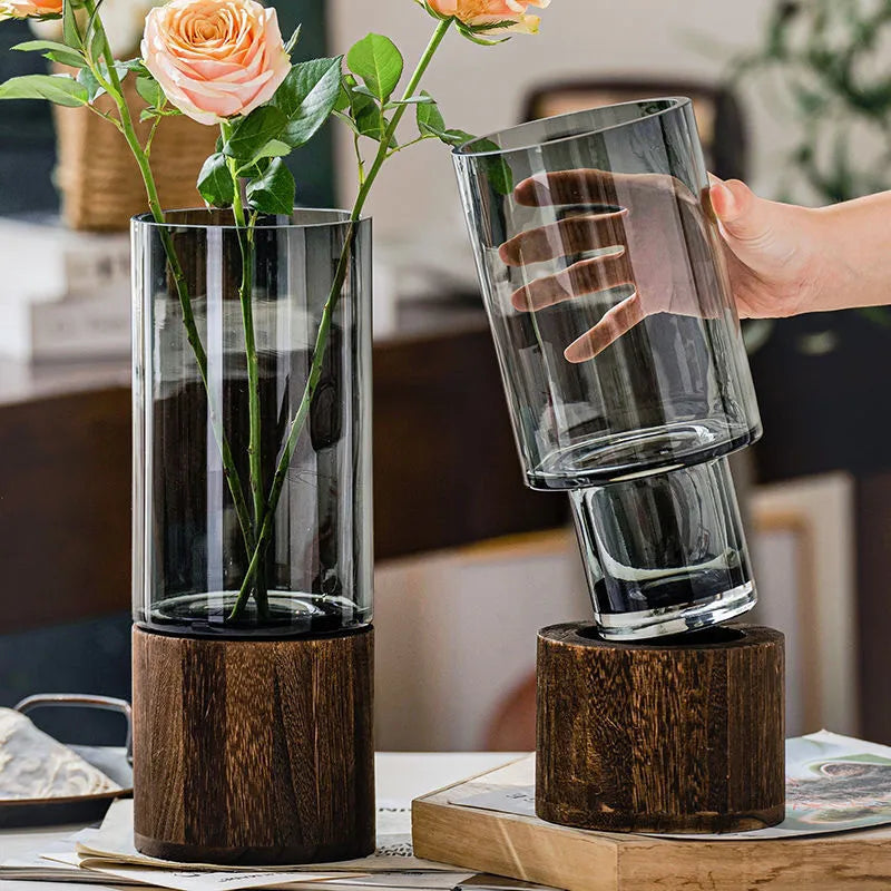 Vaso decorativo hidroponico de vidro e madeira 